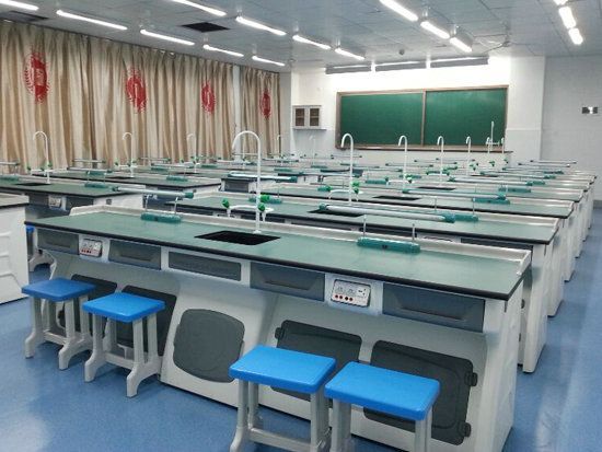 中小學教學儀器